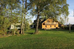 Zahrada ubytování APARTMÁNY ŠÁRKA