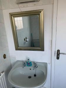 Koupelna v ubytování Byron View House R6