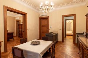 Posedenie v ubytovaní Zlatý Pelikán Apartments