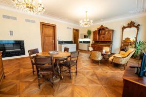 Fotografia z galérie ubytovania Zlatý Pelikán Apartments v Karlových Varoch