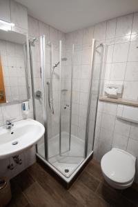 Koupelna v ubytování Hotel Pockinger Hof
