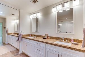 Ένα μπάνιο στο Golfers Paradise Gem with Hot Tub in La Quinta +25 φωτογραφίες