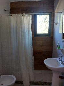 Un baño de La Casita del Bosque