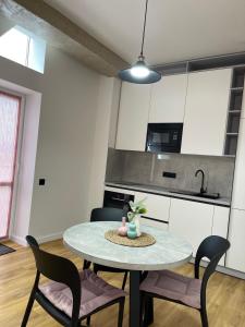 Cuina o zona de cuina de Center Unic Best Book 10 nights and get 1 free