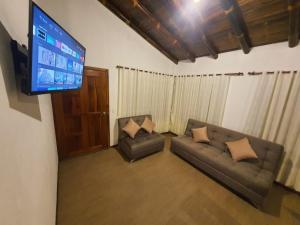 Гостиная зона в Quinta Vacacional Puerto Quito - Urb Privada El Jardín