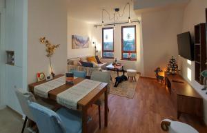 Prostor za sedenje u objektu Aries apartman Divčibare