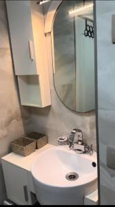 Ένα μπάνιο στο luxy Appartement, Smir Park, M’diq ,TETOUAN