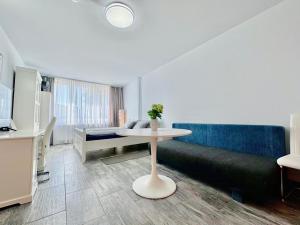 TV a/nebo společenská místnost v ubytování Apartment Střížkov