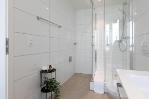 Ένα μπάνιο στο INN JOY Apartments - Roter Platz +27 φωτογραφίες