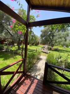 Galeriebild der Unterkunft Suzi'nin Bahçesi Bungalov Evler in Datca