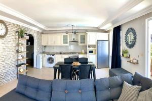 Fotografie z fotogalerie ubytování Chez Agus 2BR apartment Near The beach v destinaci Alanya