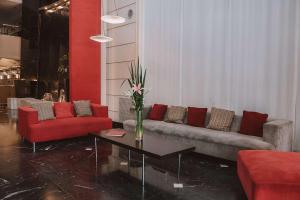 Posezení v ubytování Ramada by Wyndham Buenos Aires Centro