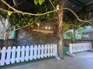 MargawinduにあるKampung Karuhan Eco Green Park Sumedangのギャラリーの写真