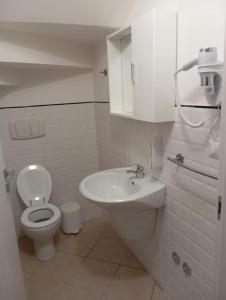 Koupelna v ubytování B&B Guesthouse La Casetta Di Sutri sulla Francigena