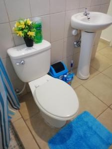 Φωτογραφία από το άλμπουμ του Alojamiento Económico σε David