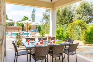 Photo de la galerie de l'établissement Villa Deborah, à Argaka 31 autres photos