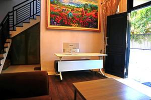 Gambar di galeri bagi The Al's By ZIRI di Surabaya