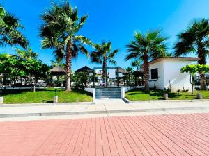Κήπος έξω από το Casa De Playa Azul Marino Con Alberca y A 3 Min playa Cerritos