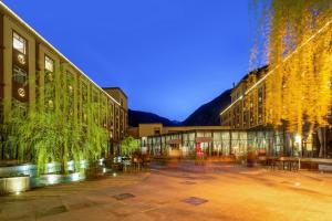Gallery image of Jiuzhaigou Xingyu International Hotel in Jiuzhaigou +51 photos