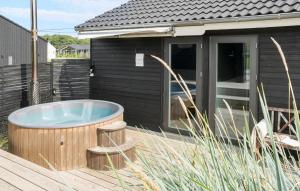Fotografie z fotogalerie ubytování Beautiful Home In Haderslev With Sauna v destinaci Haderslev