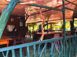 Restoran atau tempat lain untuk makan di Single Trees Yala