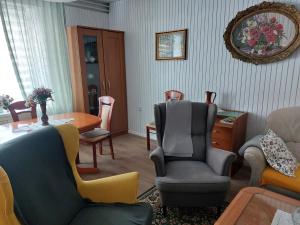 Istumisnurk majutusasutuses Domačija pri Ivankovih
