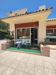 Fotografie z fotogalerie ubytování Chalet private beach and pool view v destinaci Hurghada