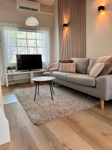 Μια τηλεόραση ή/και κέντρο ψυχαγωγίας στο Kalliotupa