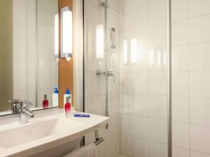 Vannituba majutusasutuses ibis Compiegne