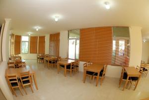Posezení v ubytování Byblos Comfort Hotel