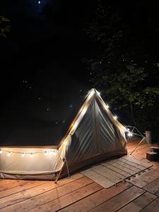 Φωτογραφία από το άλμπουμ του La Nocciolaia Glamping σε Lequio Tanaro