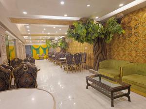 Posezení v ubytování Hotel Waterfall Paschim Vihar Delhi