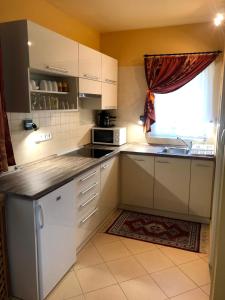Tamási Villa- Nyaralóház 8648 Balatonkeresztúr, Keszeg utca 53b kép - 2