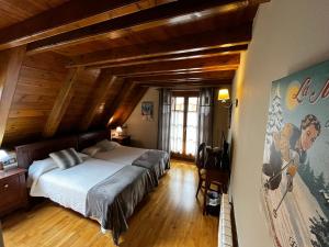 Postel nebo postele na pokoji v ubytování Hotel Ço De Pierra
