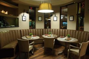 Restaurace v ubytování Family Hotel Papi