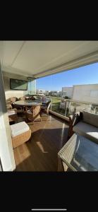 Χώρος καθιστικού στο Appartement ola blanca 2, bord de mer