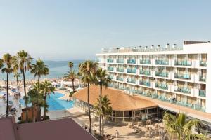 Bazén v ubytování Hotel Best Maritim nebo v jeho okolí
