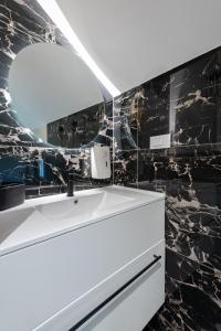 Ένα μπάνιο στο Vila Vidik +75 φωτογραφίες