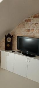 TV a/nebo společenská místnost v ubytování Panorama City