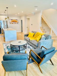 Gallery image of Huge 2000 sqft Luxury & Stylish Condo minutes to New York in Jersey City +15 photos