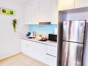 Kuchyň nebo kuchyňský kout v ubytování Eko Cheras Mall Duplex 双阳台 Kuala Lumpur MRT & 精品Loft