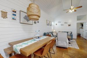 Fotografie z fotogalerie ubytování Mermaid Cove at Pirate's Bay unit 209 v destinaci Port Aransas