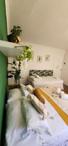 Postel nebo postele na pokoji v ubytování hostal andino