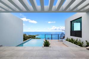 Naturlandskabet i nærheden af villaen