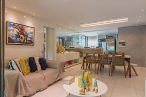 Χώρος καθιστικού στο Parque das Ilhas #102 - Excelência por Carpediem