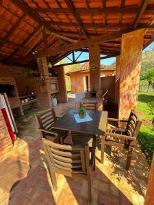 Ein Patio oder anderer Außenbereich in der Unterkunft Pousada Shangri-lá