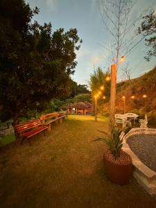 Ein Garten an der Unterkunft Pousada Shangri-lá