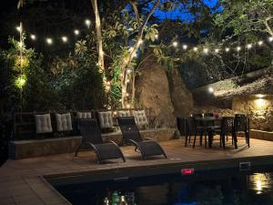 The swimming pool at or close to Aptos El Manantial Burunchel
