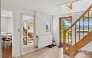 Fotografie z fotogalerie ubytování Nice Home In Søllested With Sauna v destinaci Søllested