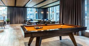 Billar de Gorgeous Apt with Pool Views